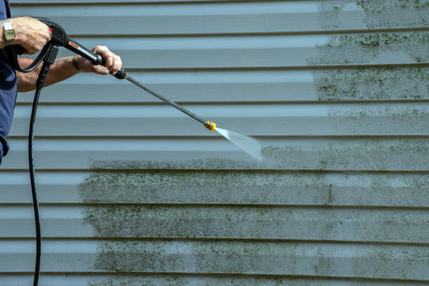 Fence Pressure Washing in Danville, IA